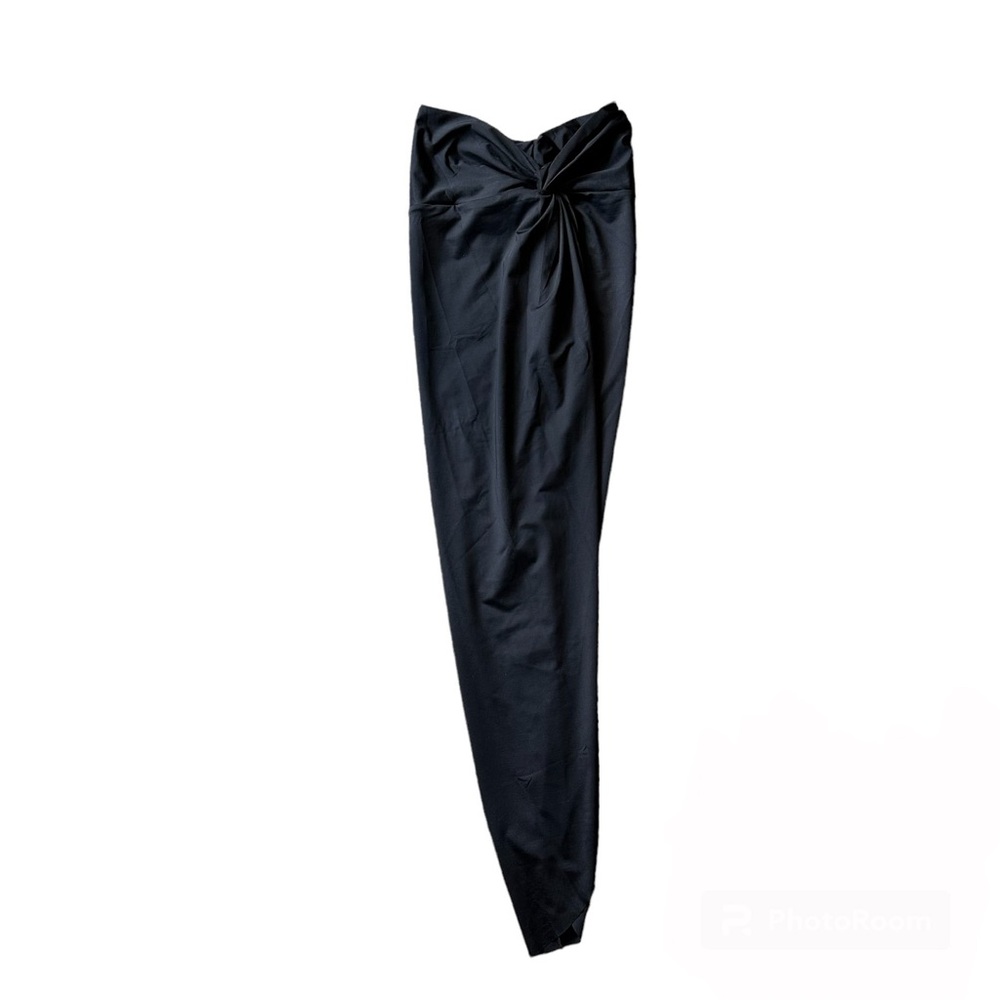 SKIMS Black Twist Front Swim Sarong - Picture 6 of 13
